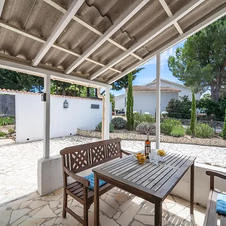 Villa In With Private Pool & Vineyards *